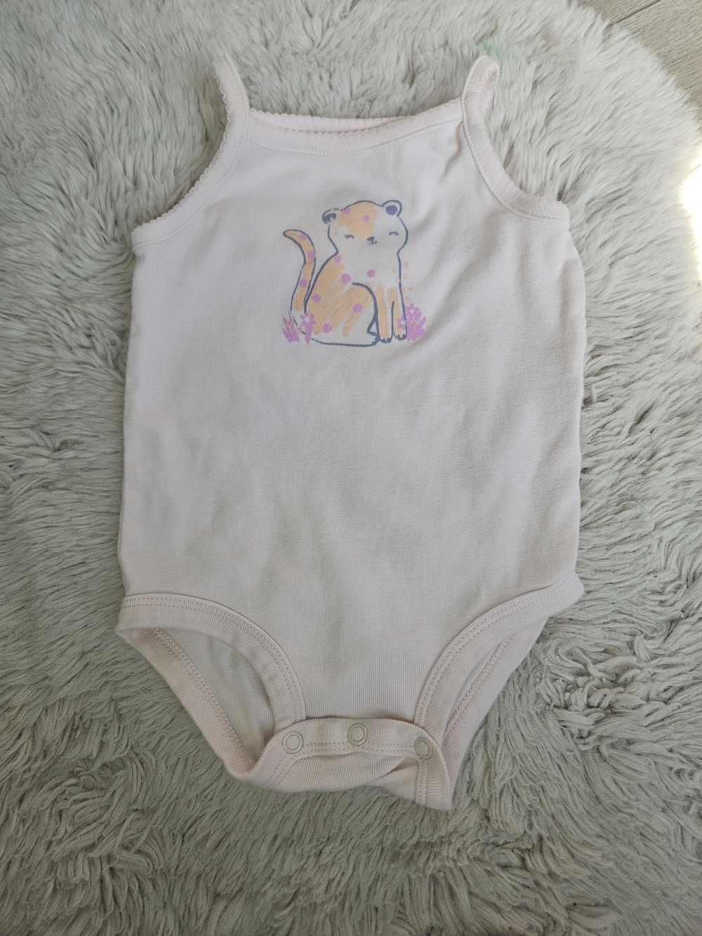 5/20$ 🩷Carter's Pink Cat & Flower Sleeveless Bodysuit 9M🩷5/20$
